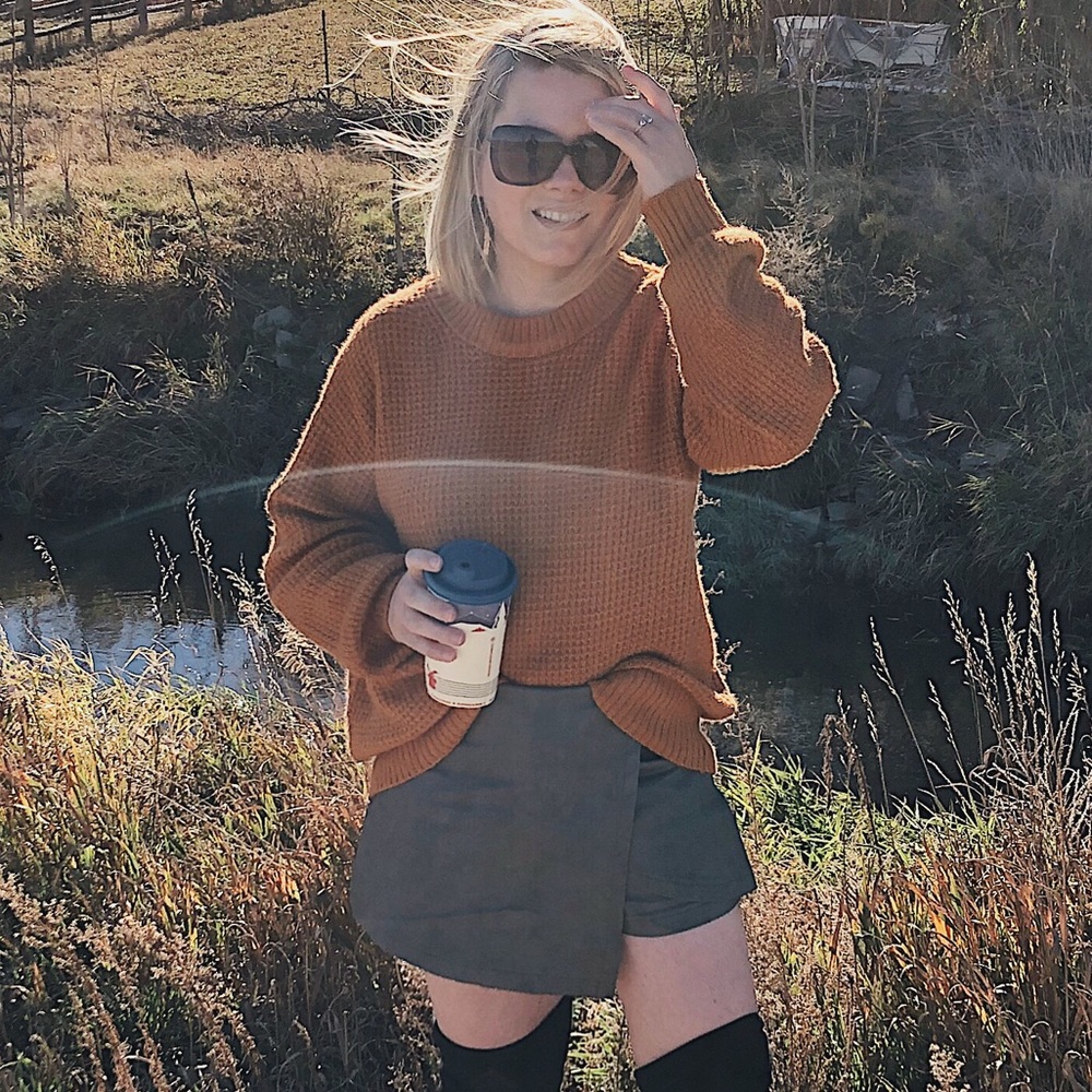 American Eagle Sweater